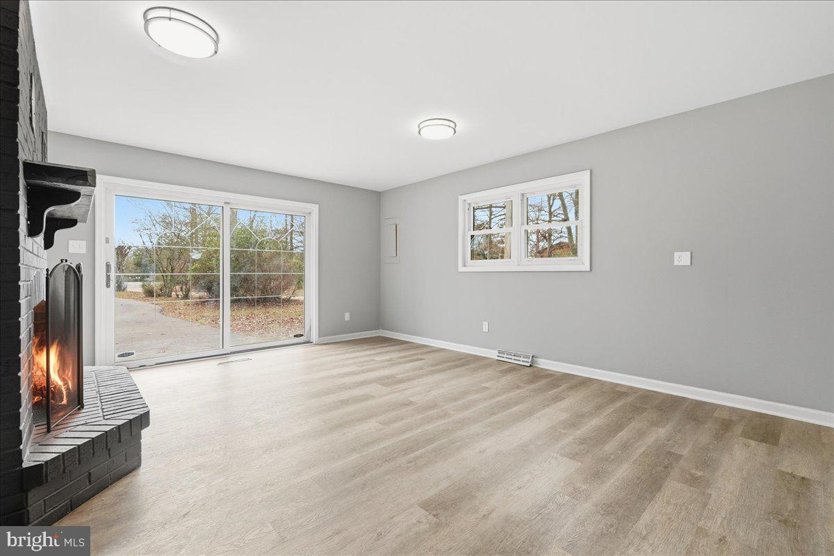 CHARLOTTE HALL - Residential