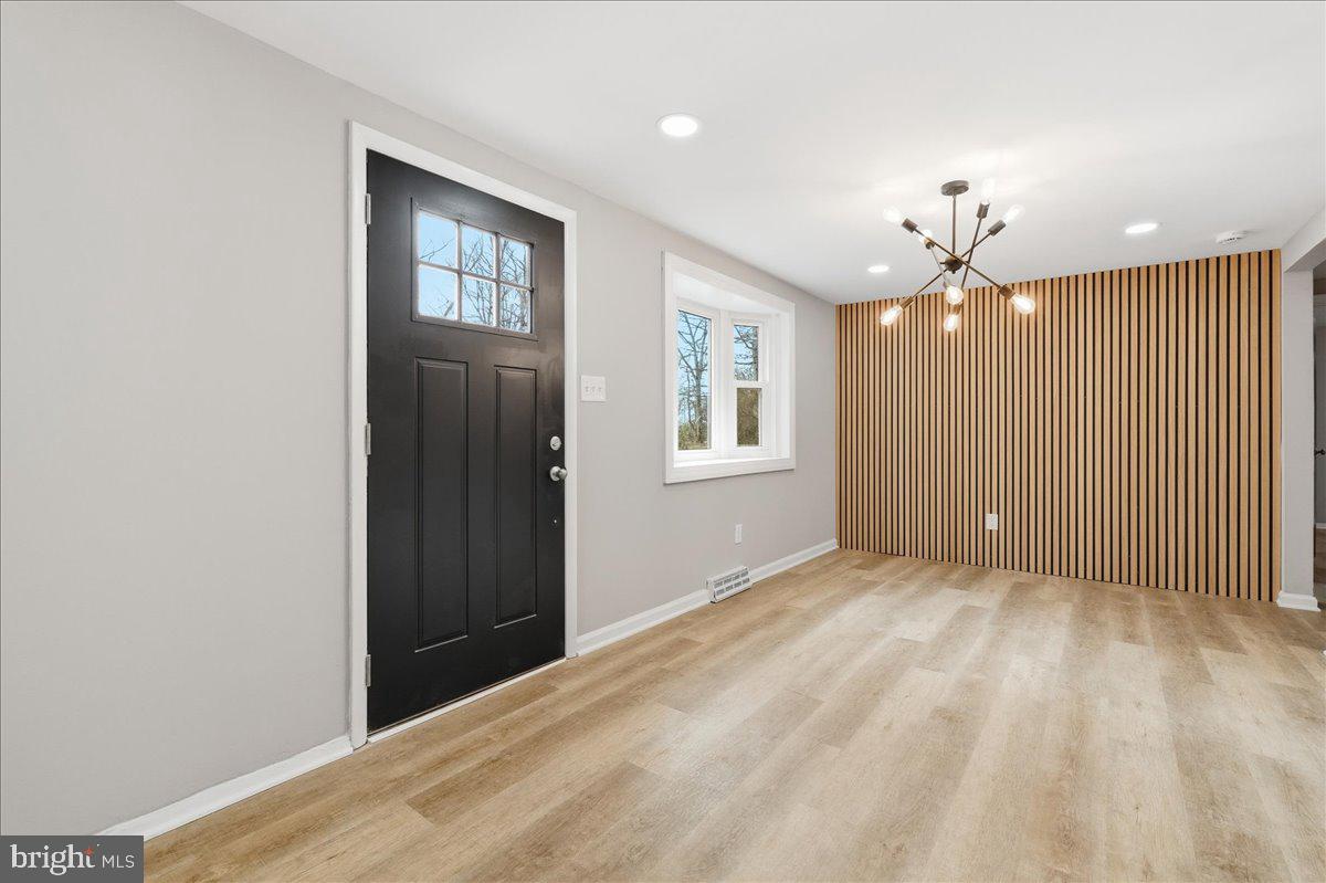 CHARLOTTE HALL - Residential