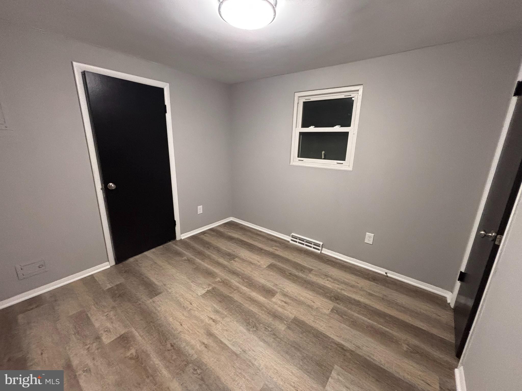 CHARLOTTE HALL - Residential