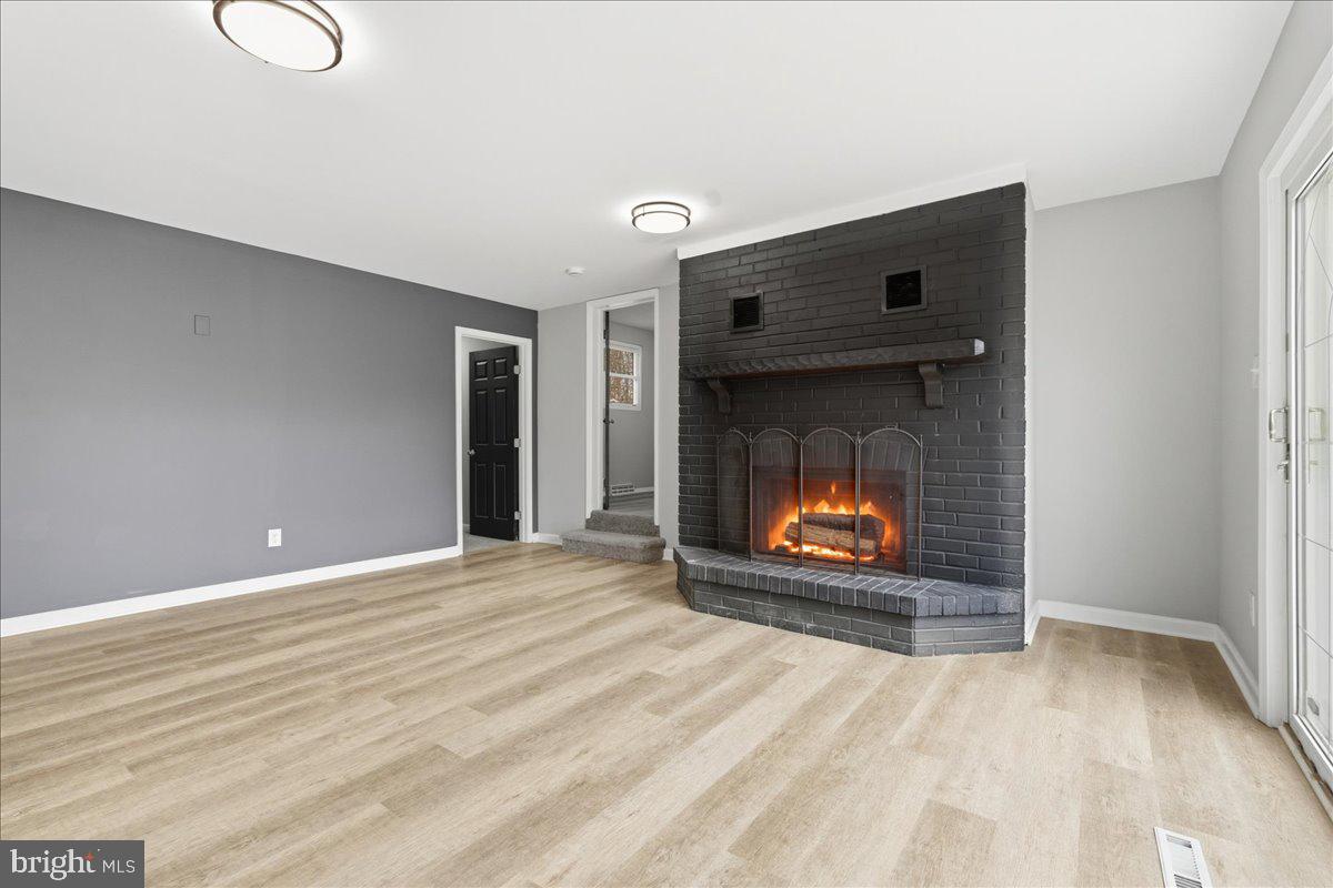 CHARLOTTE HALL - Residential