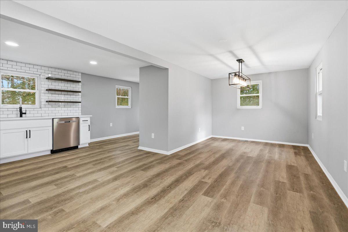 CHARLOTTE HALL - Residential