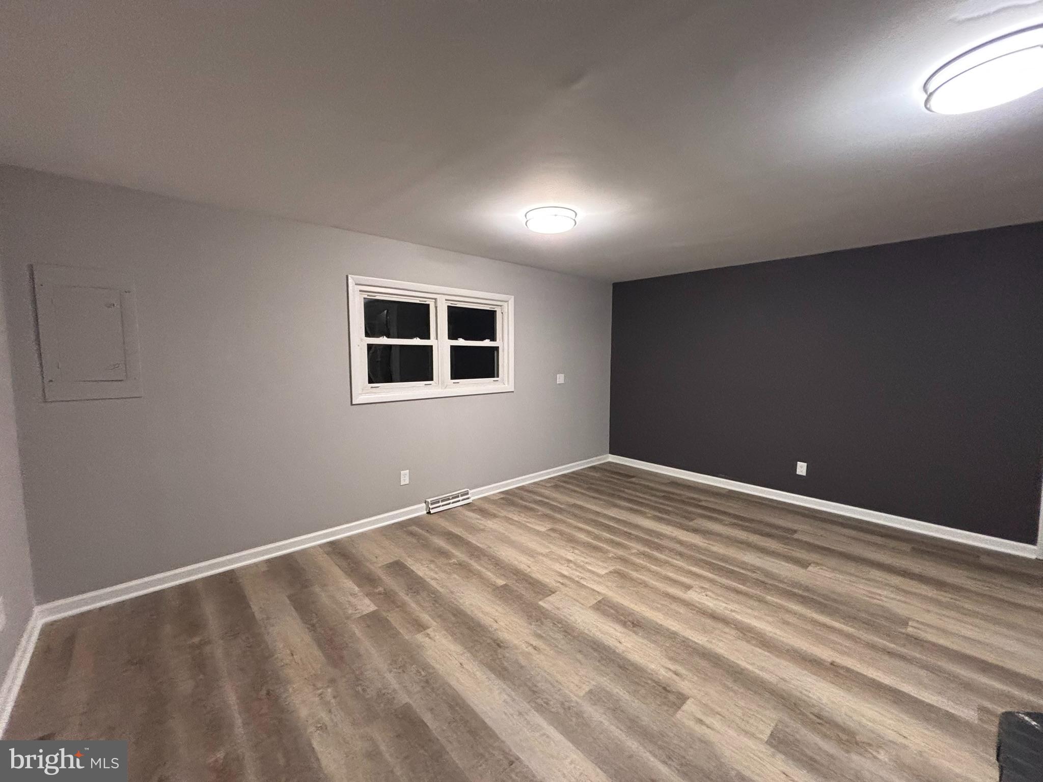 CHARLOTTE HALL - Residential