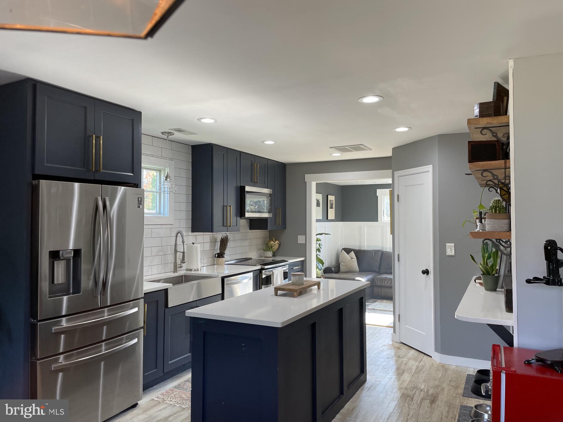 HILLSMERE ESTATES - Residential