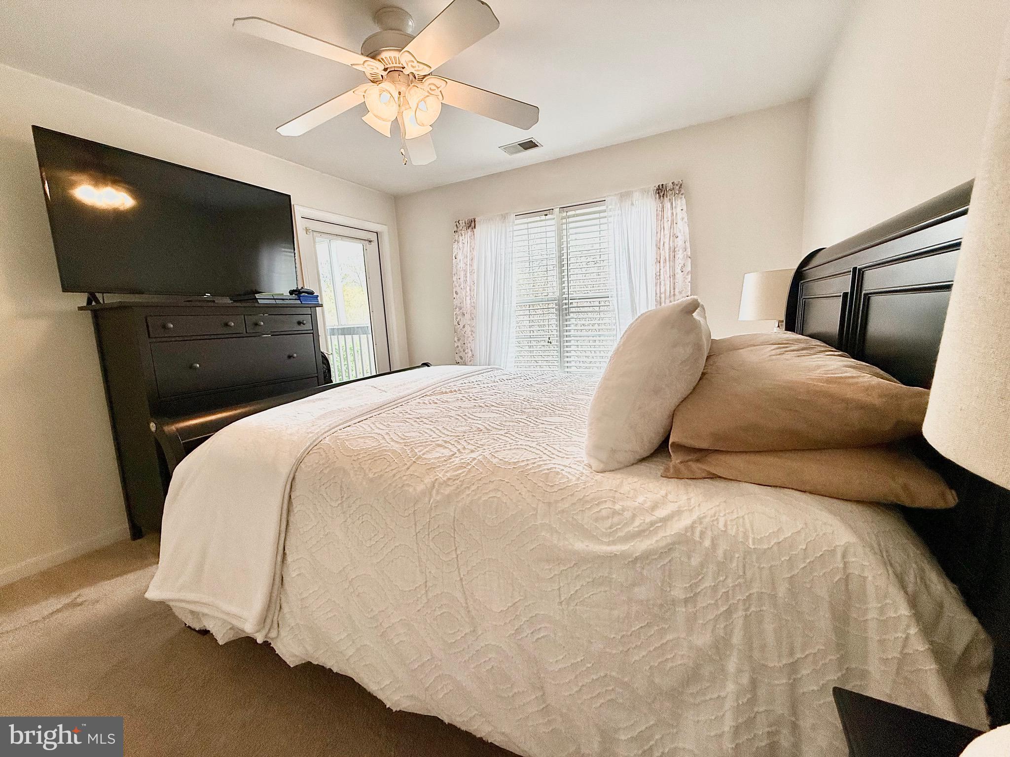 GREENBELT LAKE VILLAGE - Residential