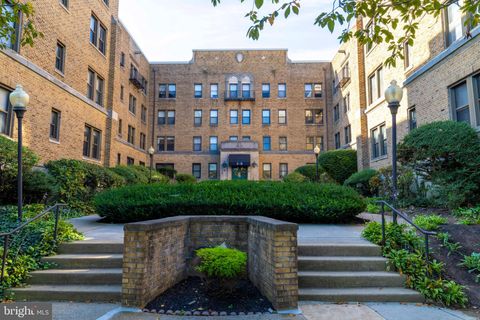 900 VALLEY ROAD D-203 ELKINS PARK PA 19027