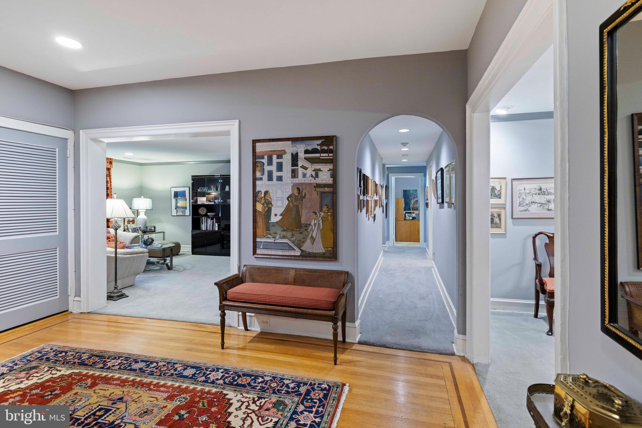 900 VALLEY ROAD D-203
