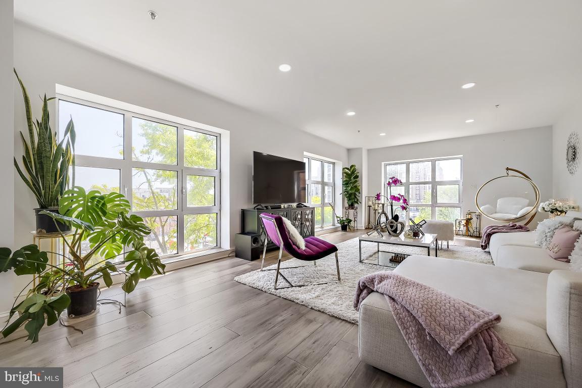 INNER HARBOR - Residential