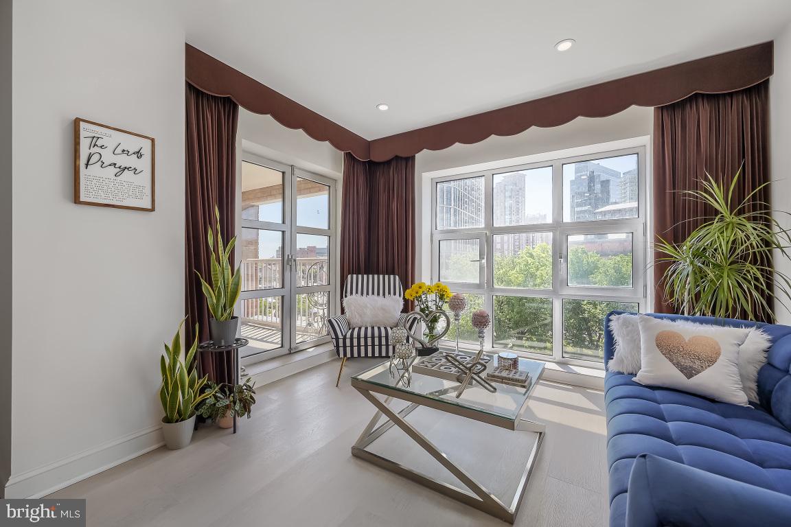 INNER HARBOR - Residential