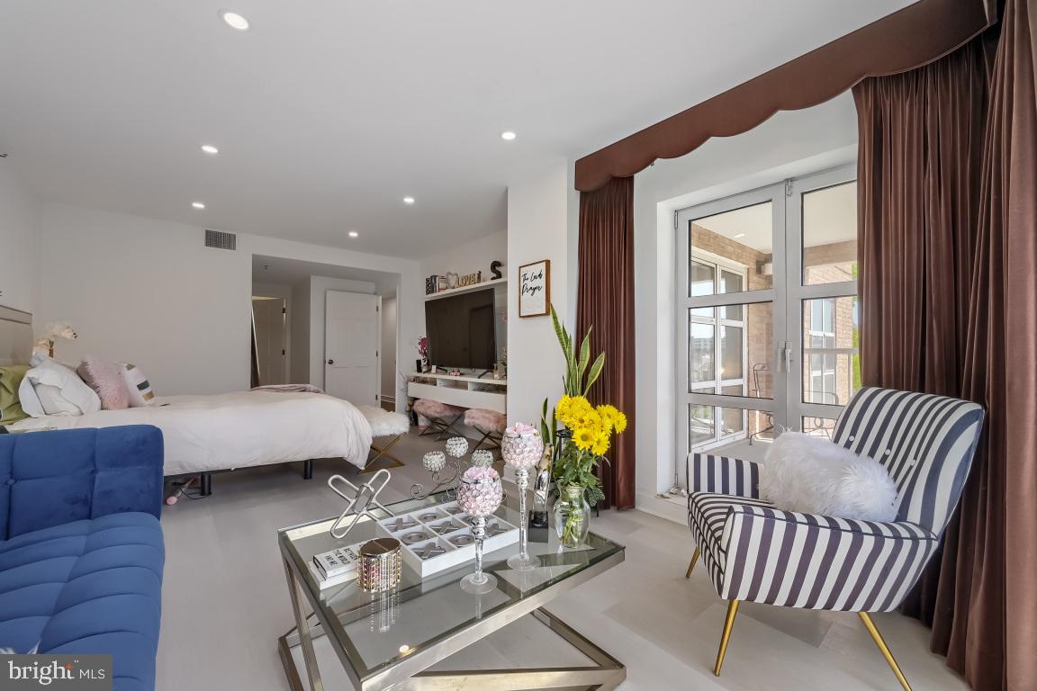 INNER HARBOR - Residential
