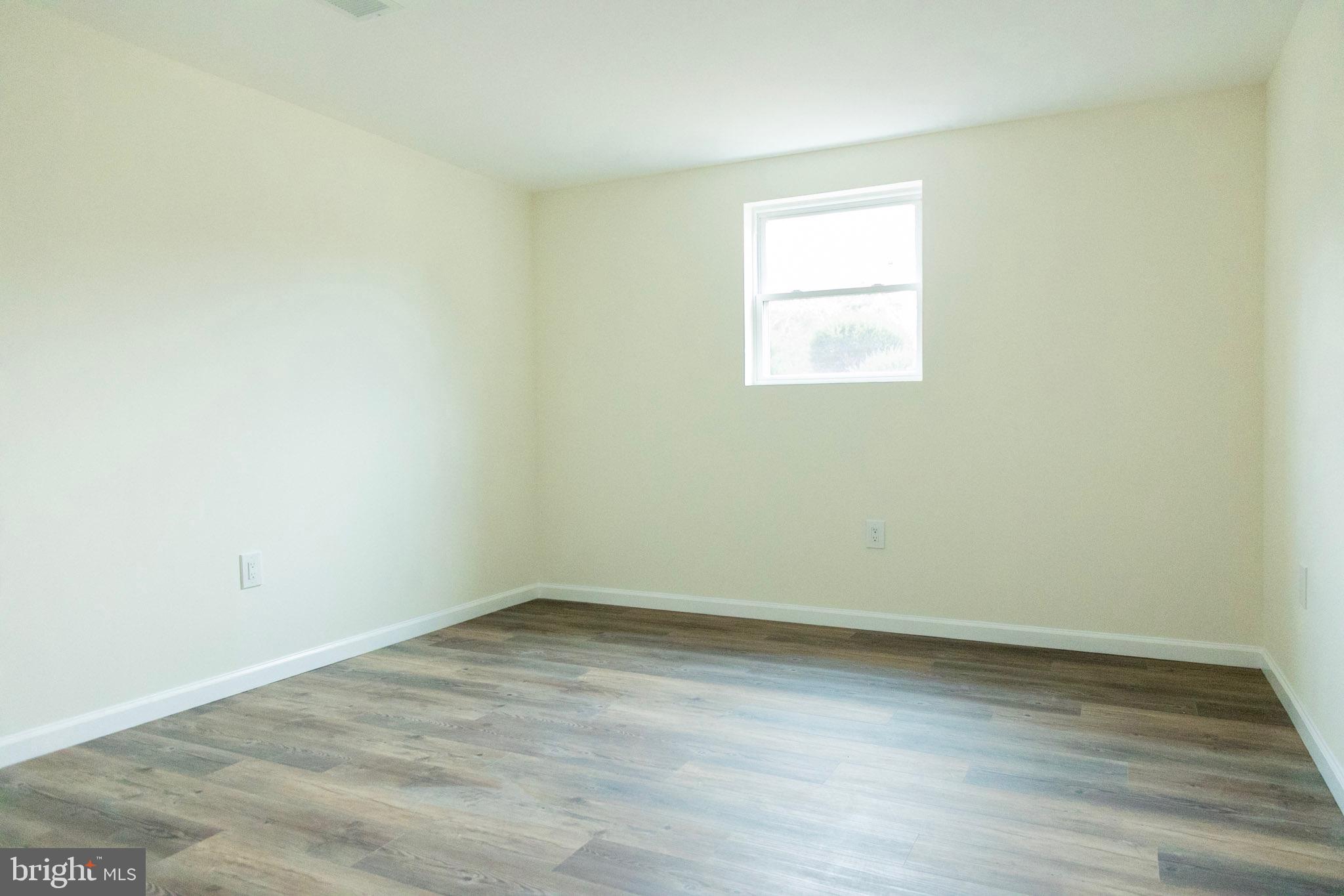 MARY-CATHERINE ESTATES - Residential