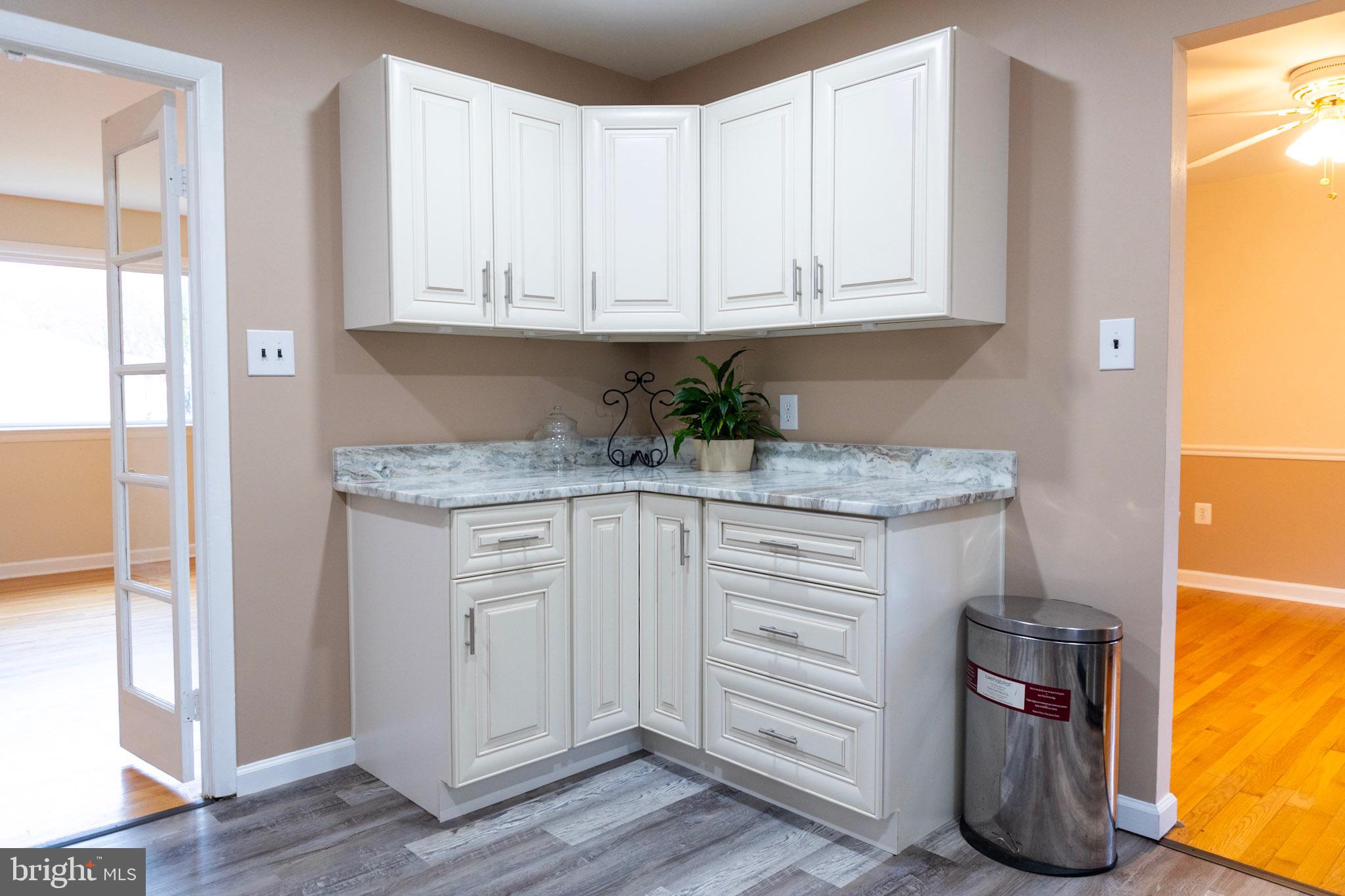 MARY-CATHERINE ESTATES - Residential