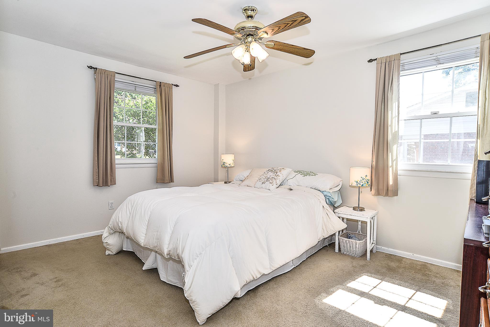 MOSBY WOODS - Residential Lease