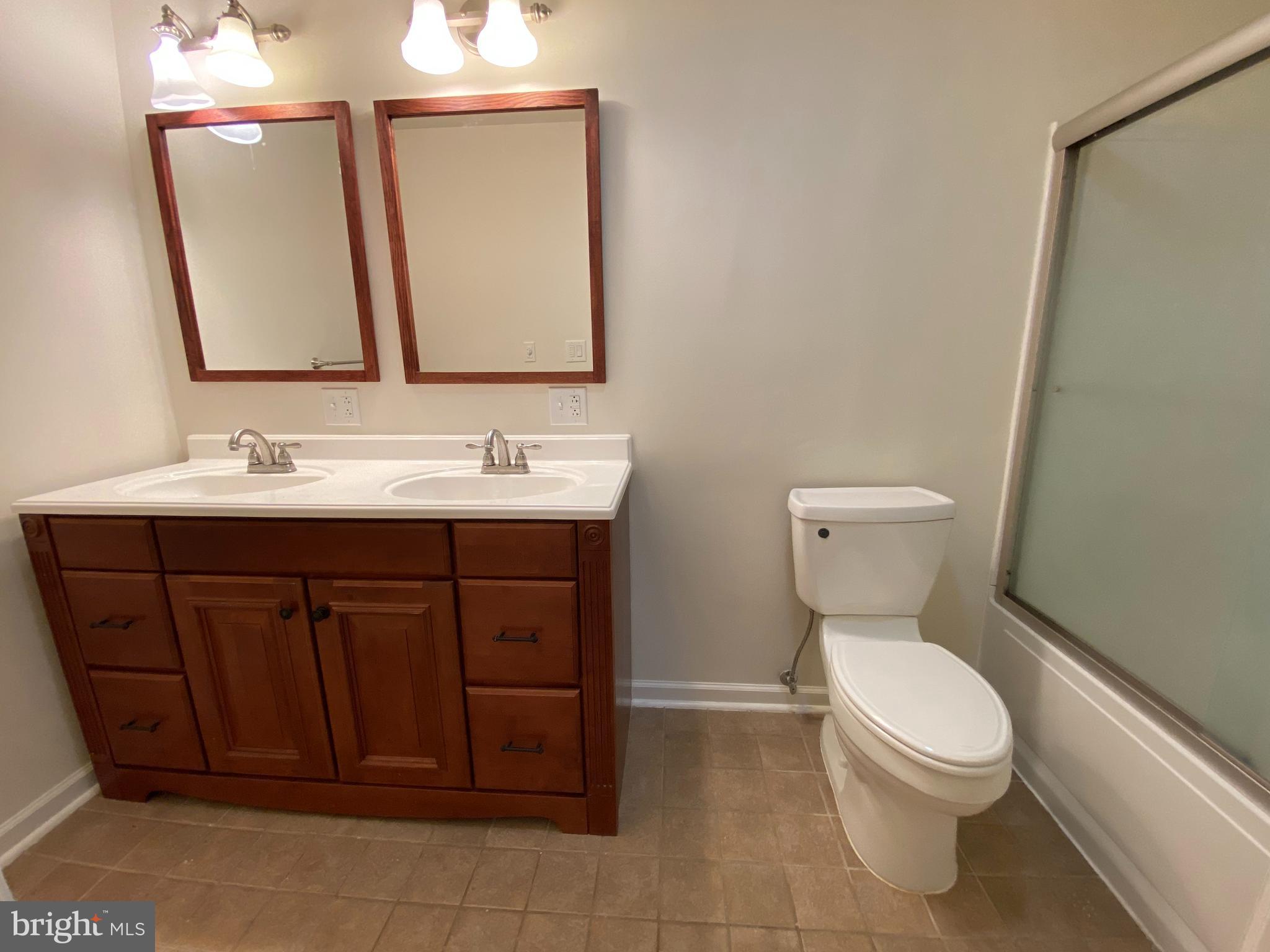 LORRAINE HEIGHTS - Residential