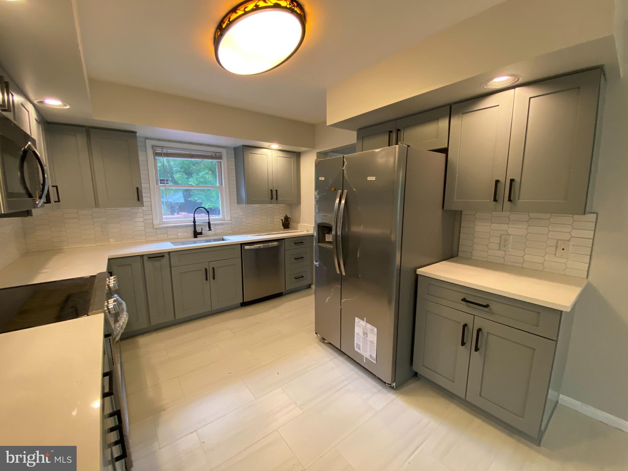 LORRAINE HEIGHTS - Residential