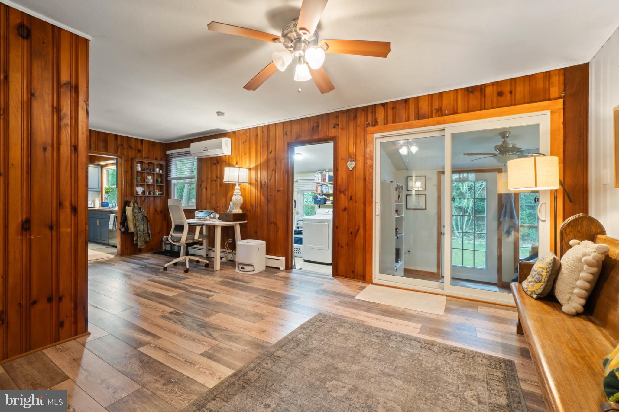 211 BRIARWOOD TRL