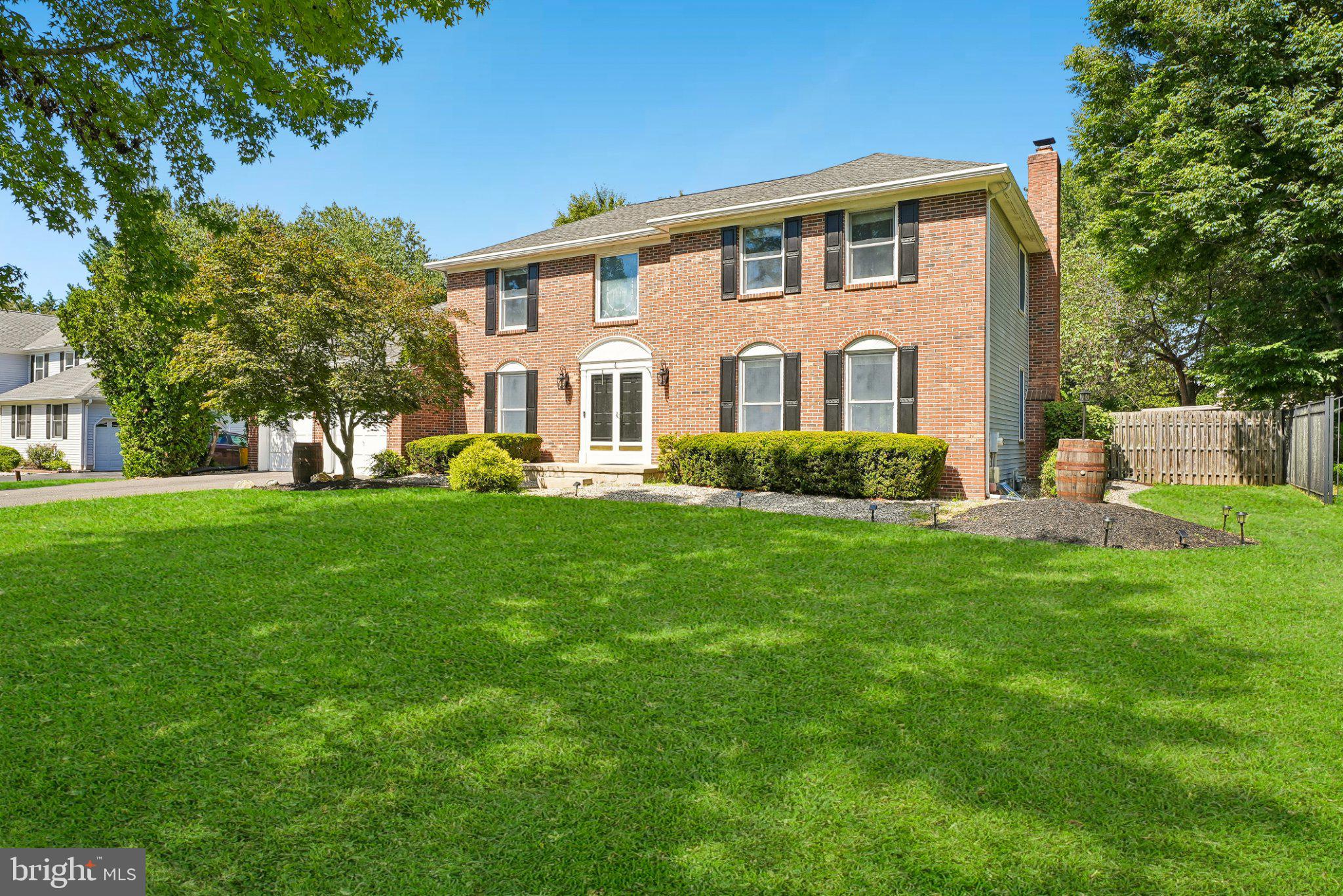4 STANFORD PLACE