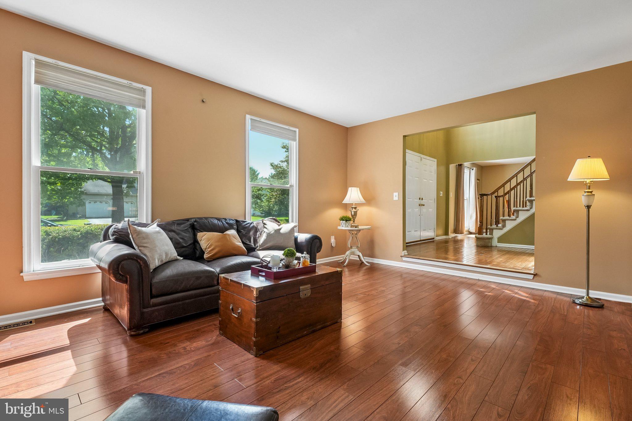 4 STANFORD PLACE