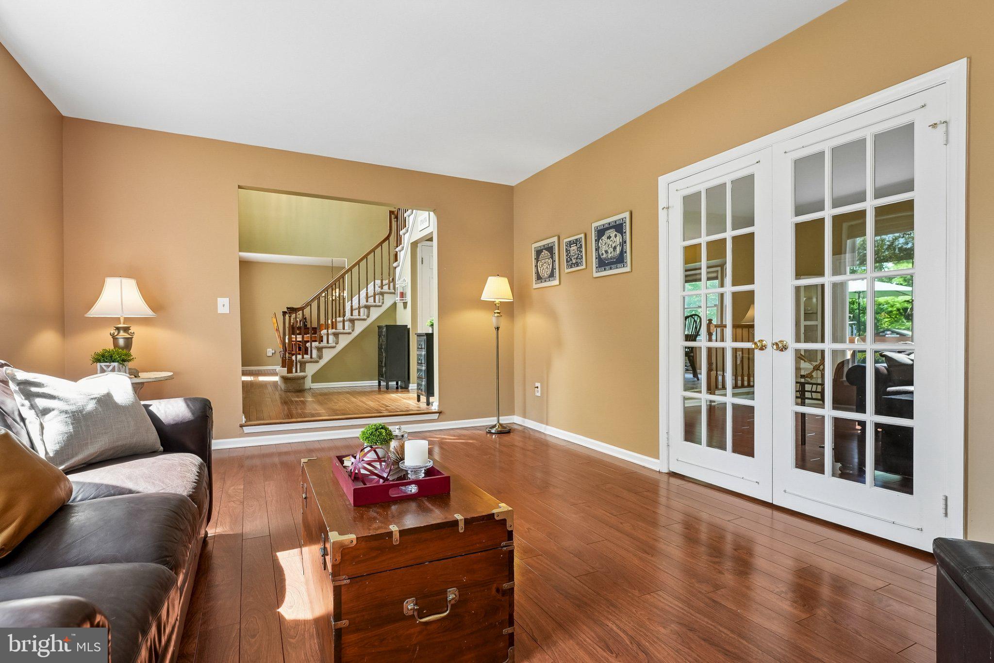 4 STANFORD PLACE
