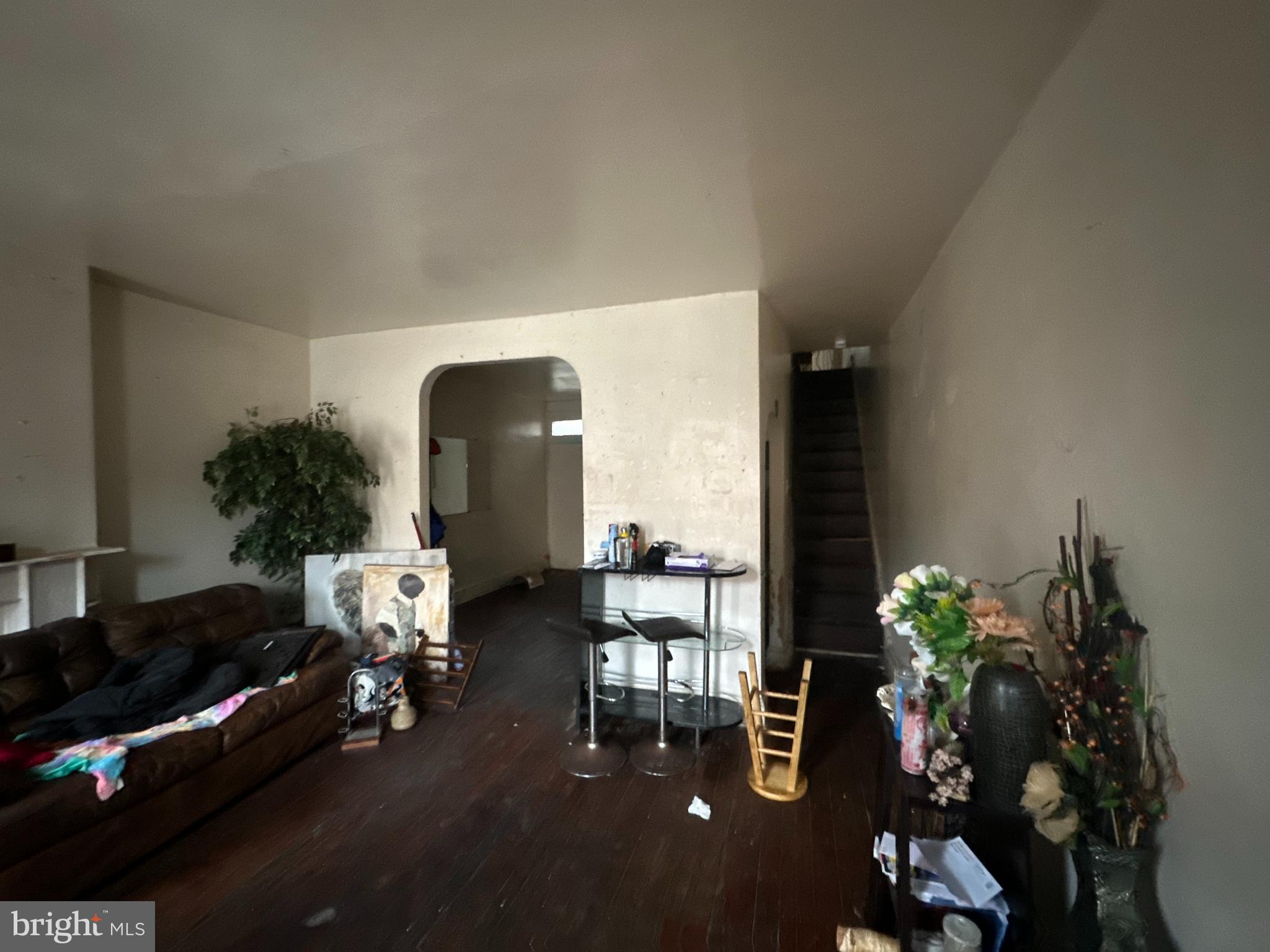 KENSINGTON - Residential