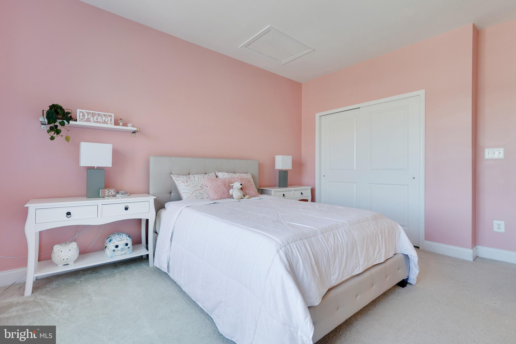 LENAH MILL - Residential