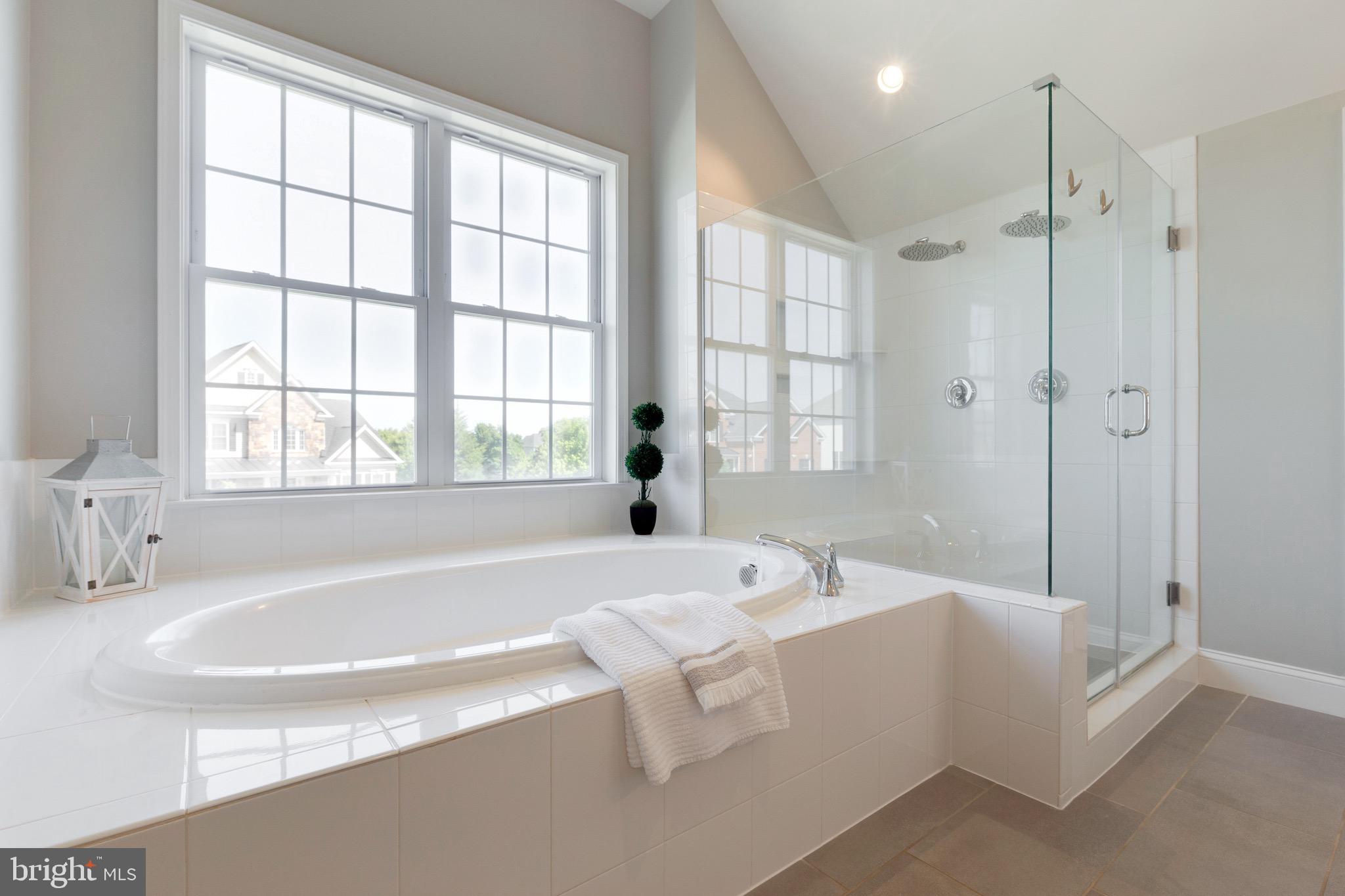 LENAH MILL - Residential