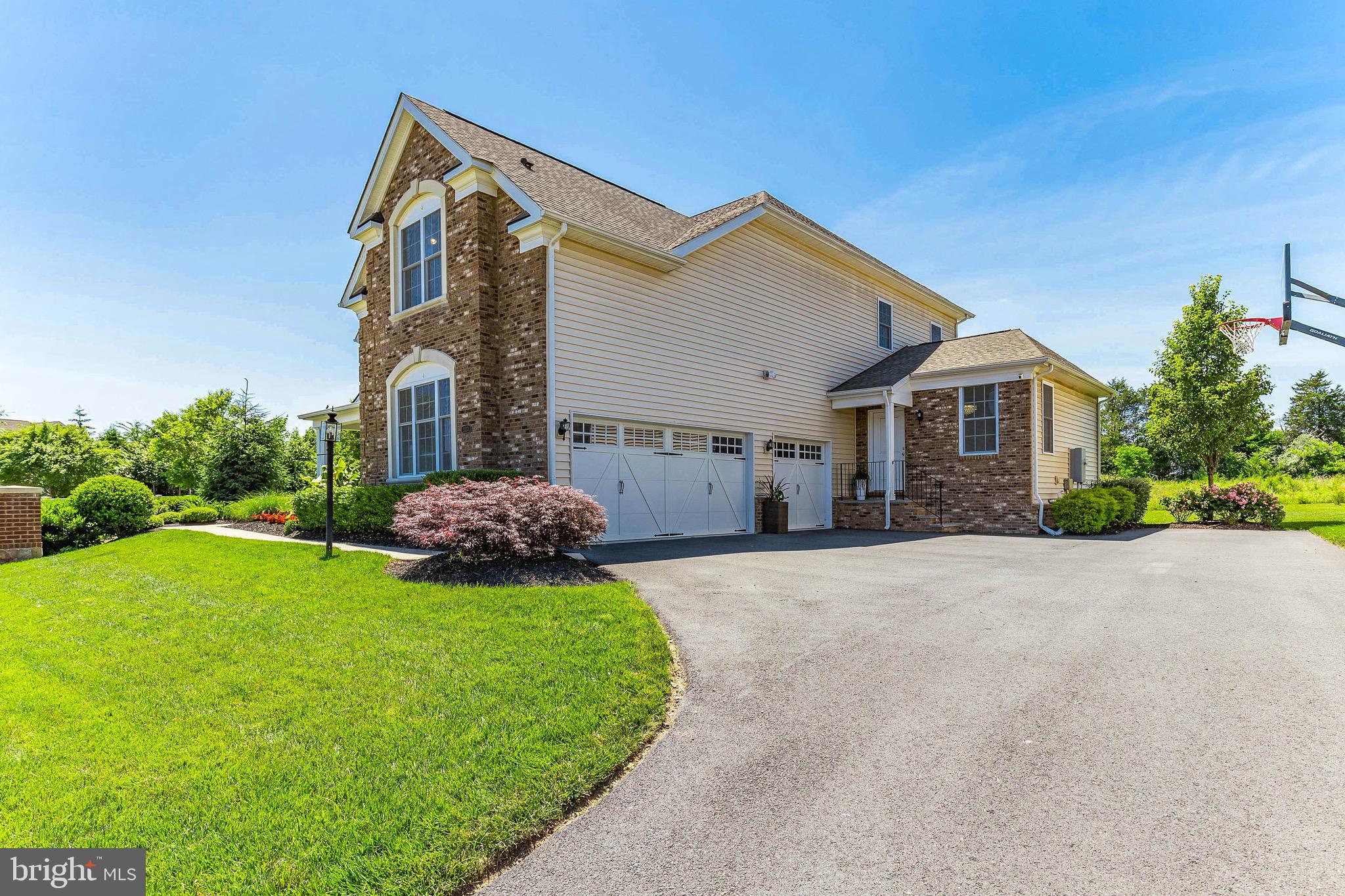 LENAH MILL - Residential