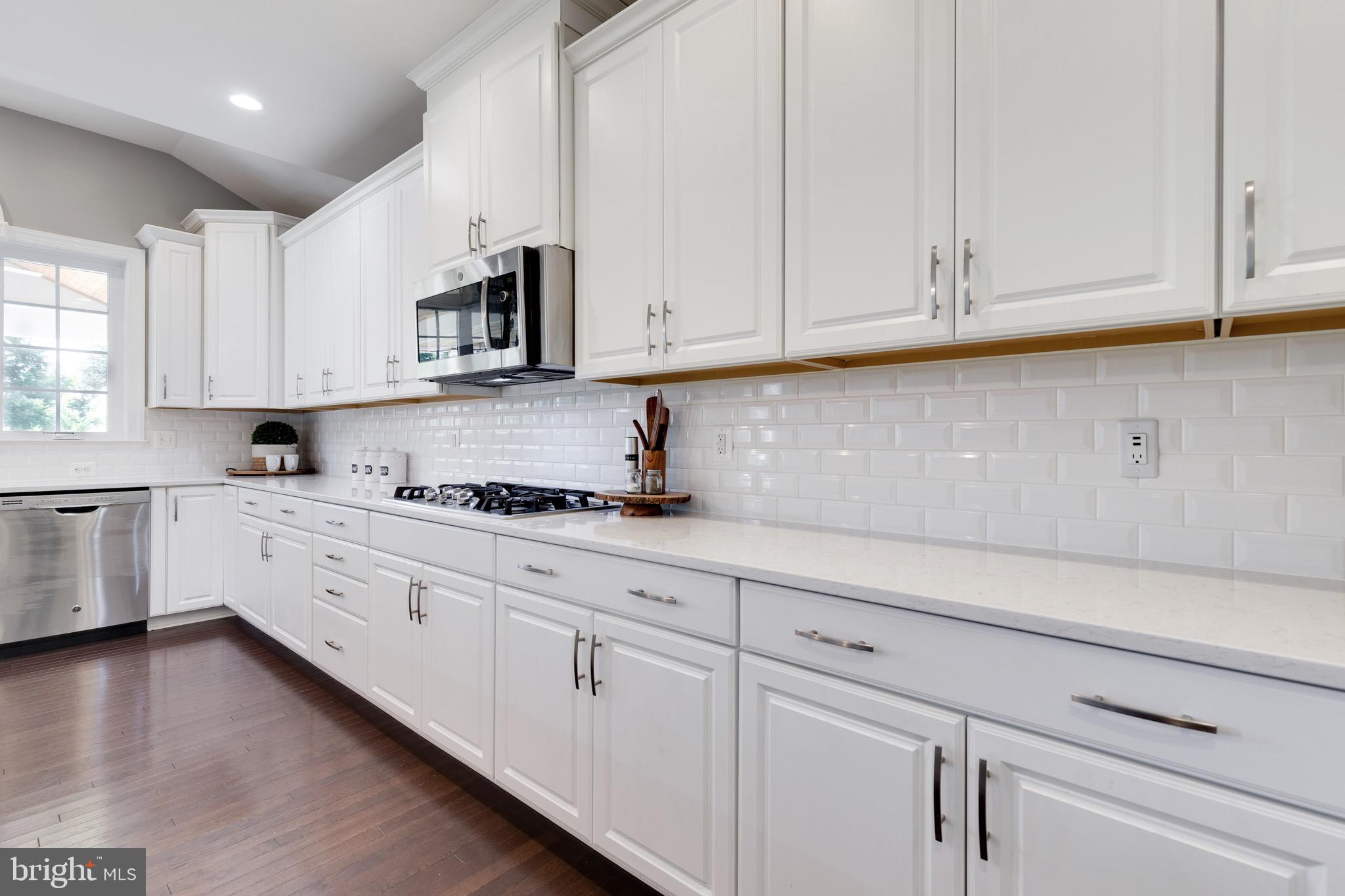 LENAH MILL - Residential