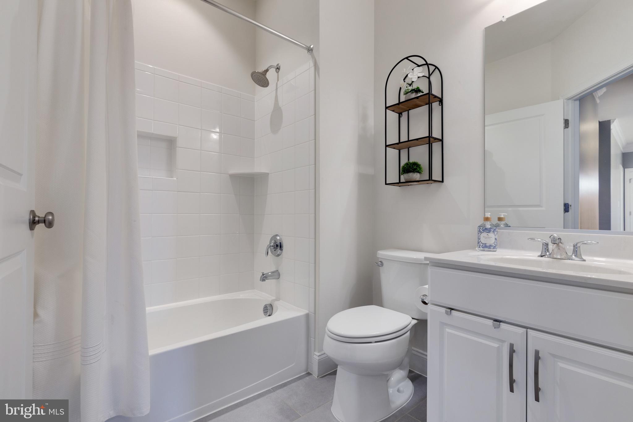 LENAH MILL - Residential