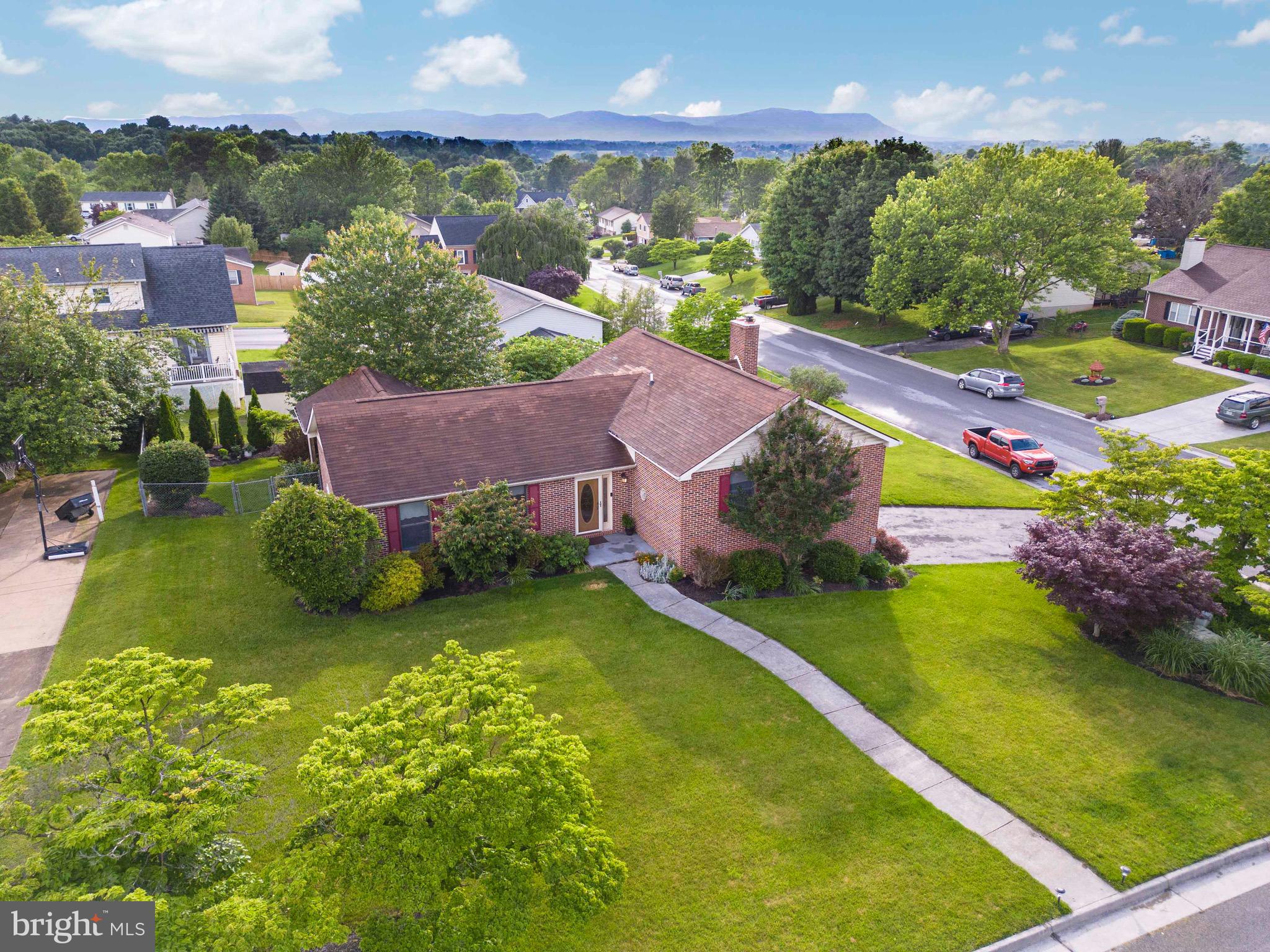 VAUGHT ESTATES - Residential