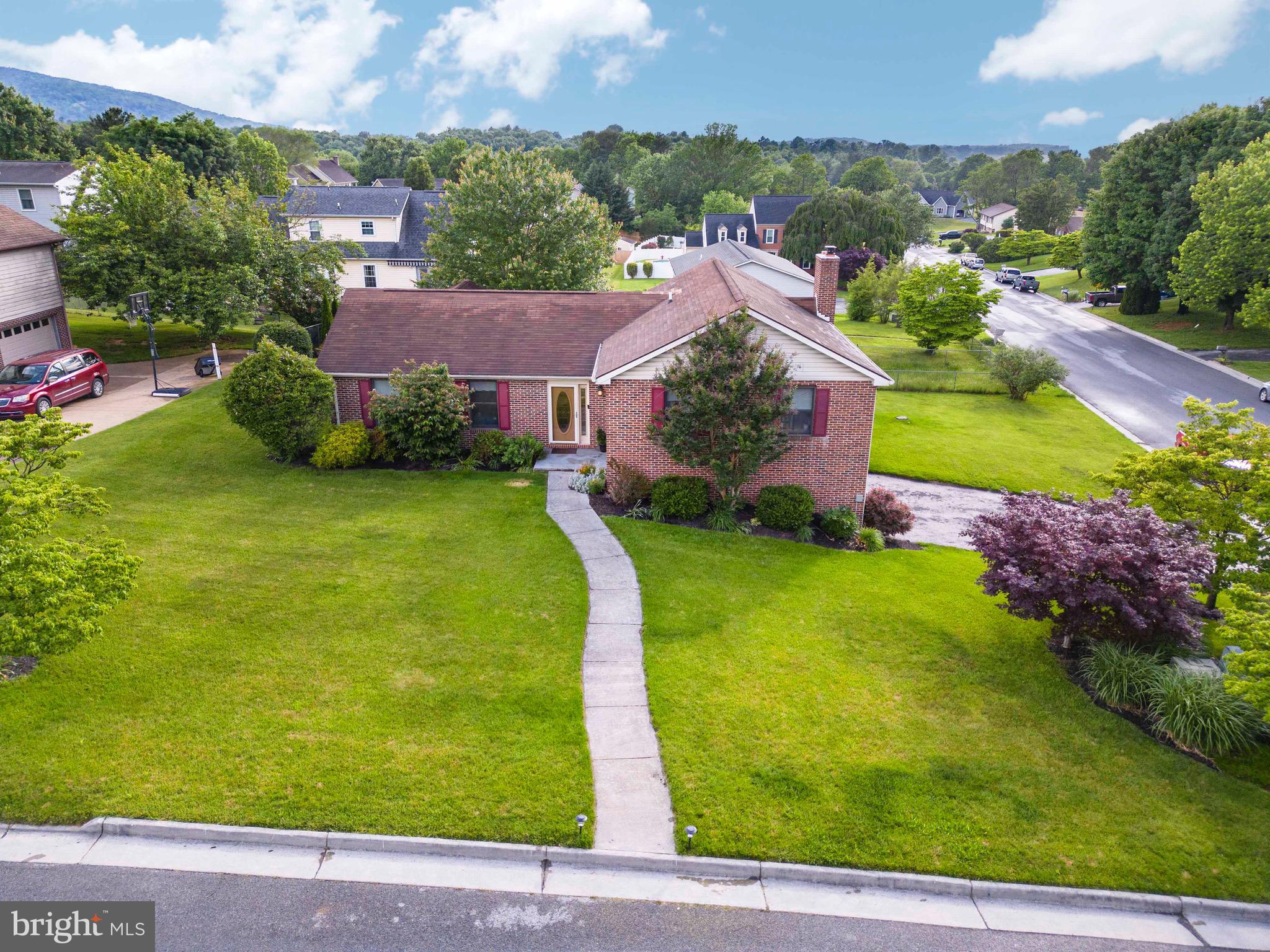 VAUGHT ESTATES - Residential