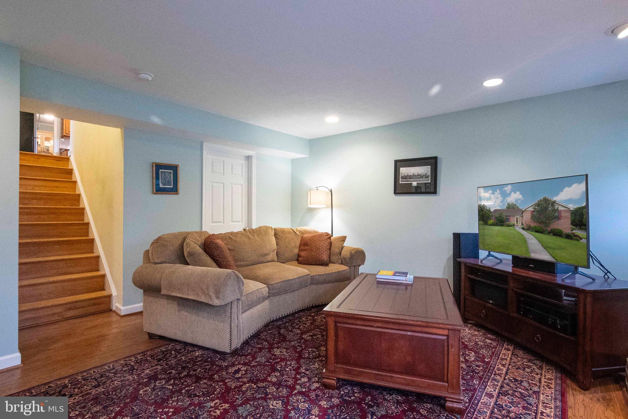 VAUGHT ESTATES - Residential