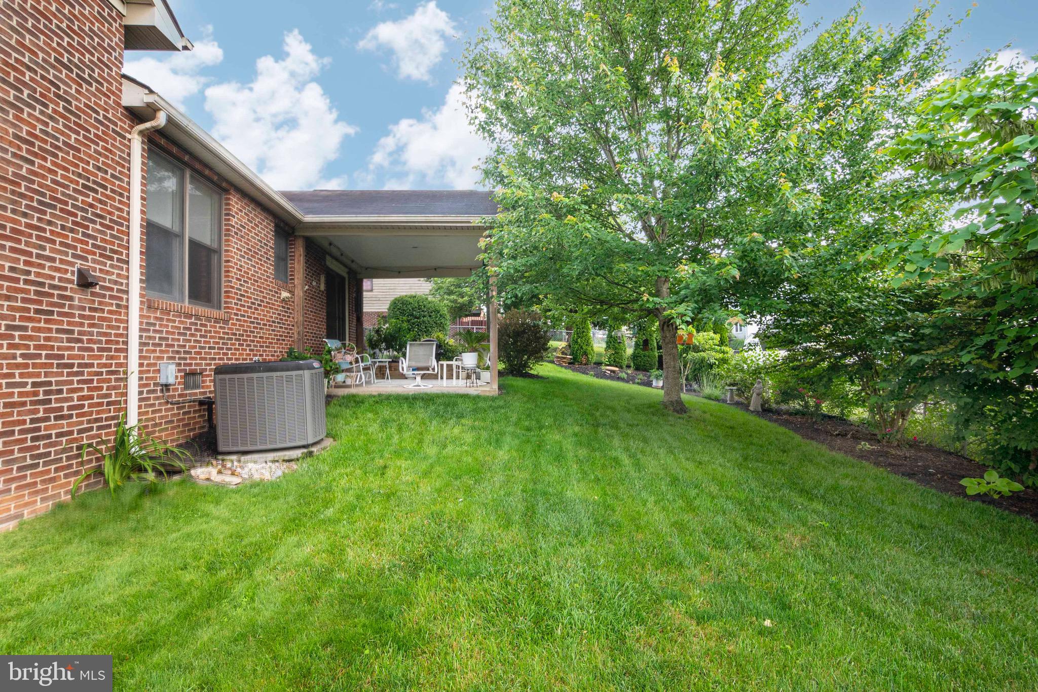 VAUGHT ESTATES - Residential