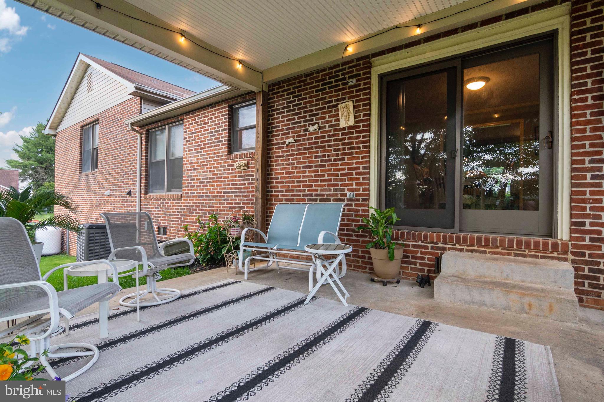 VAUGHT ESTATES - Residential