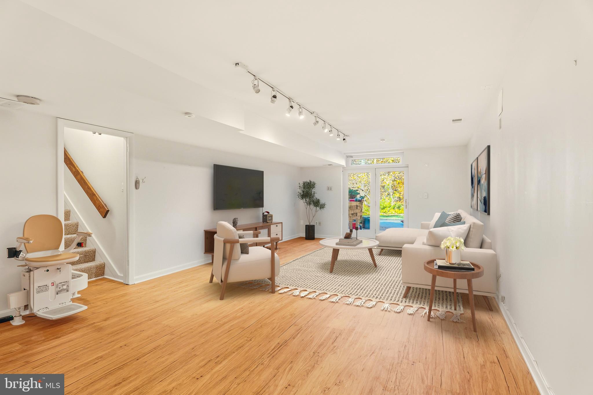 RIDERWOOD STATION - Residential