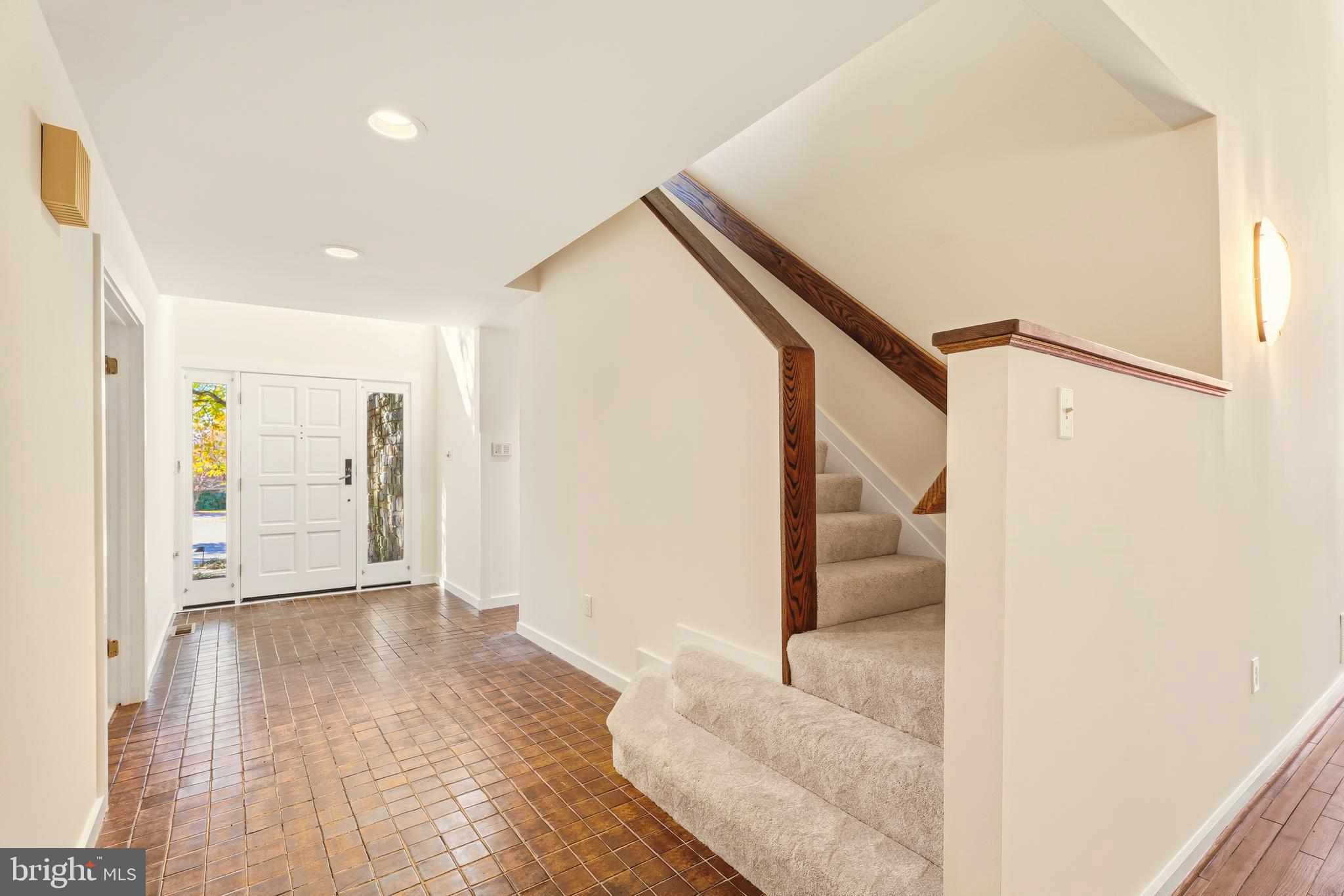 RIDERWOOD STATION - Residential