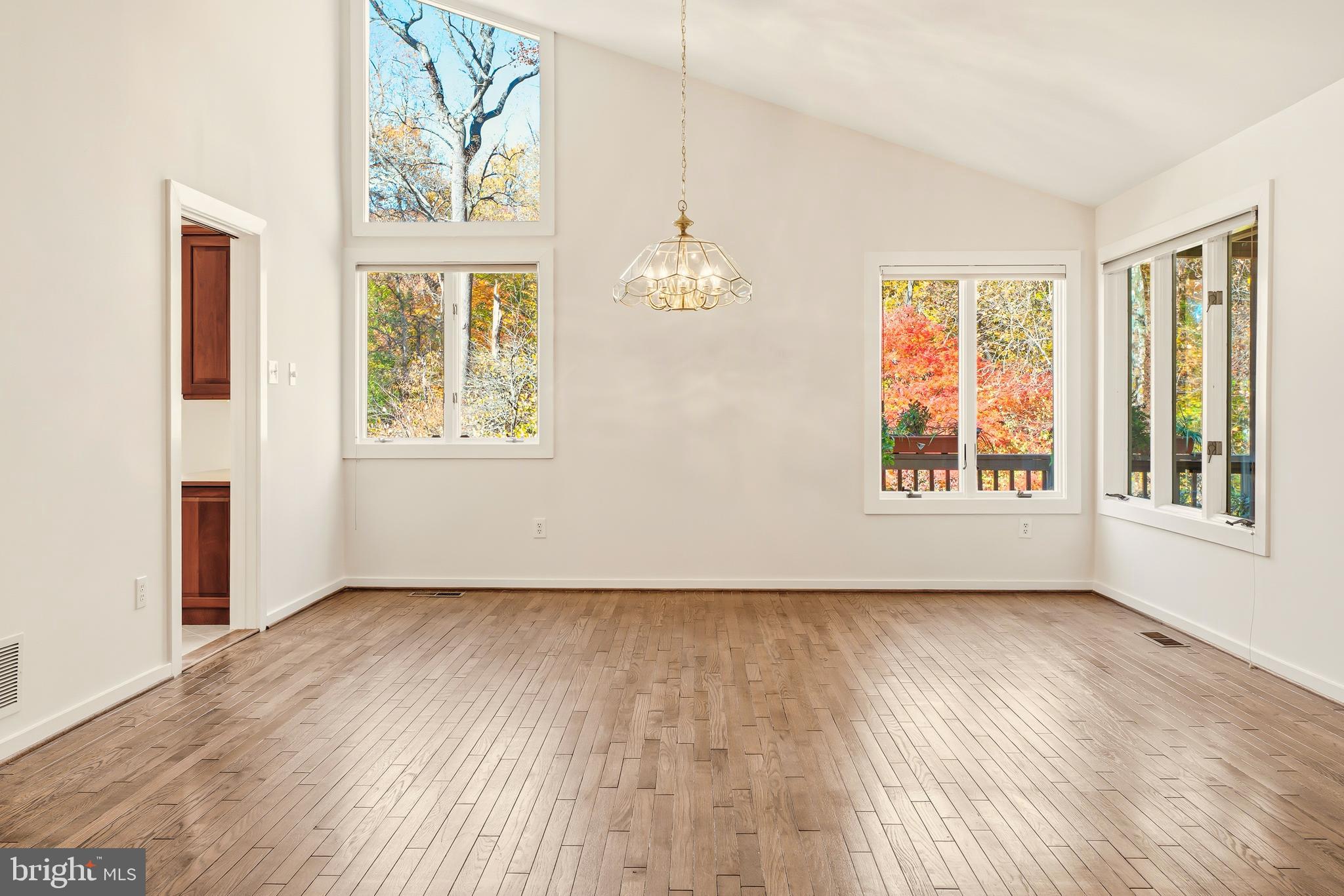 RIDERWOOD STATION - Residential