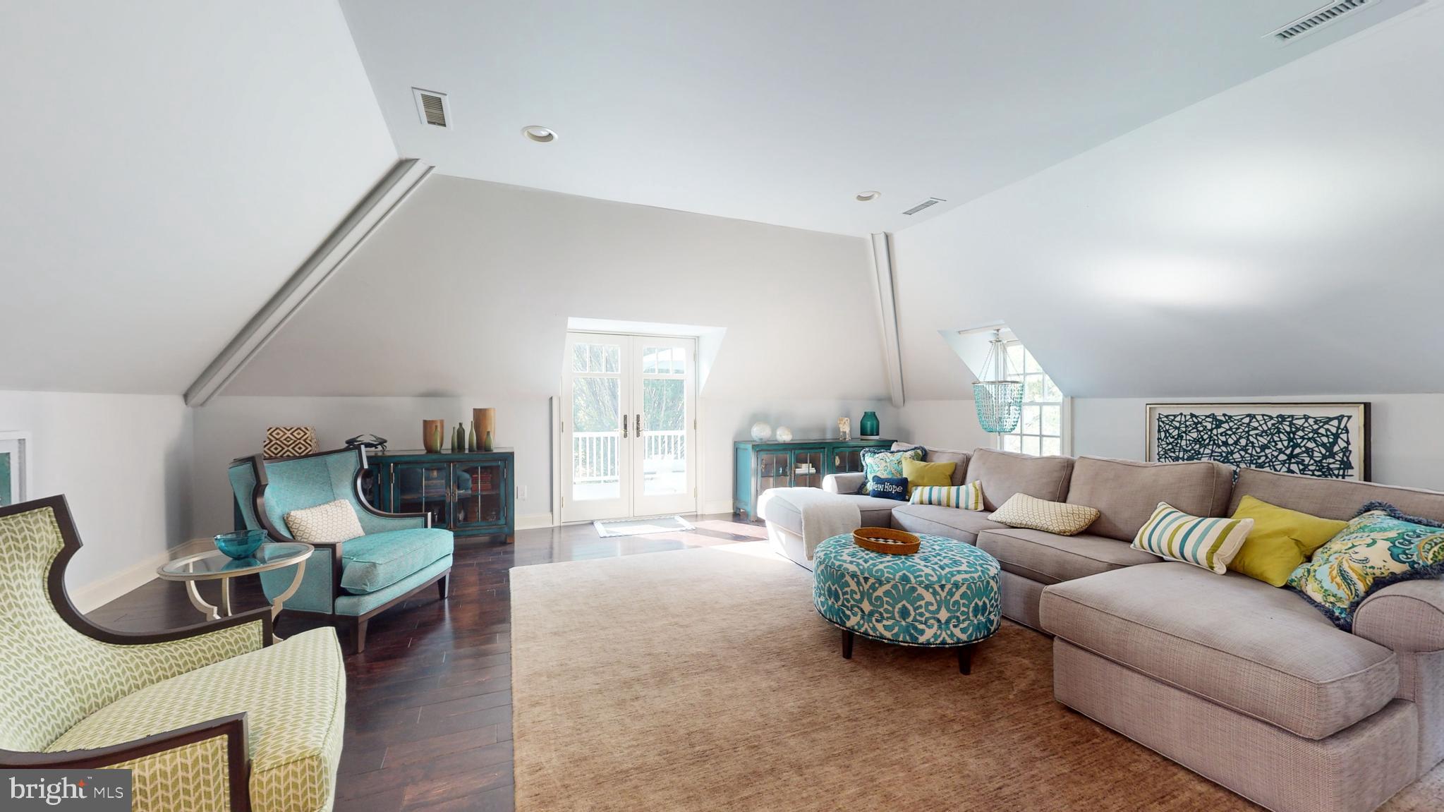 NON AVAILABLE - Residential