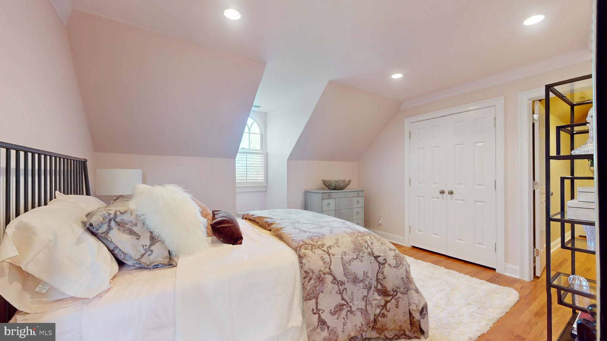 NON AVAILABLE - Residential