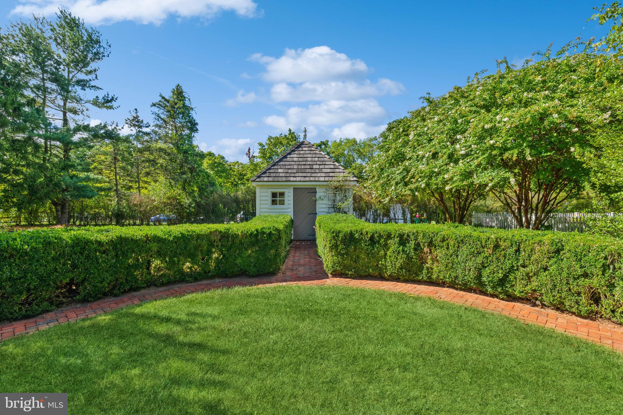 NON AVAILABLE - Residential