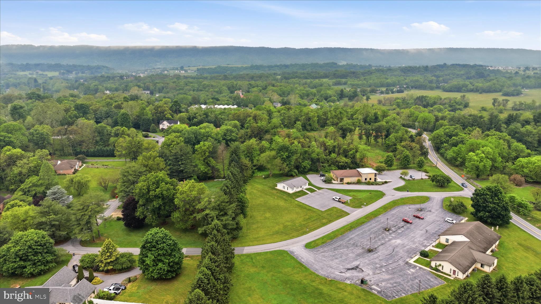 CHATEAU-GAI - Commercial Sale