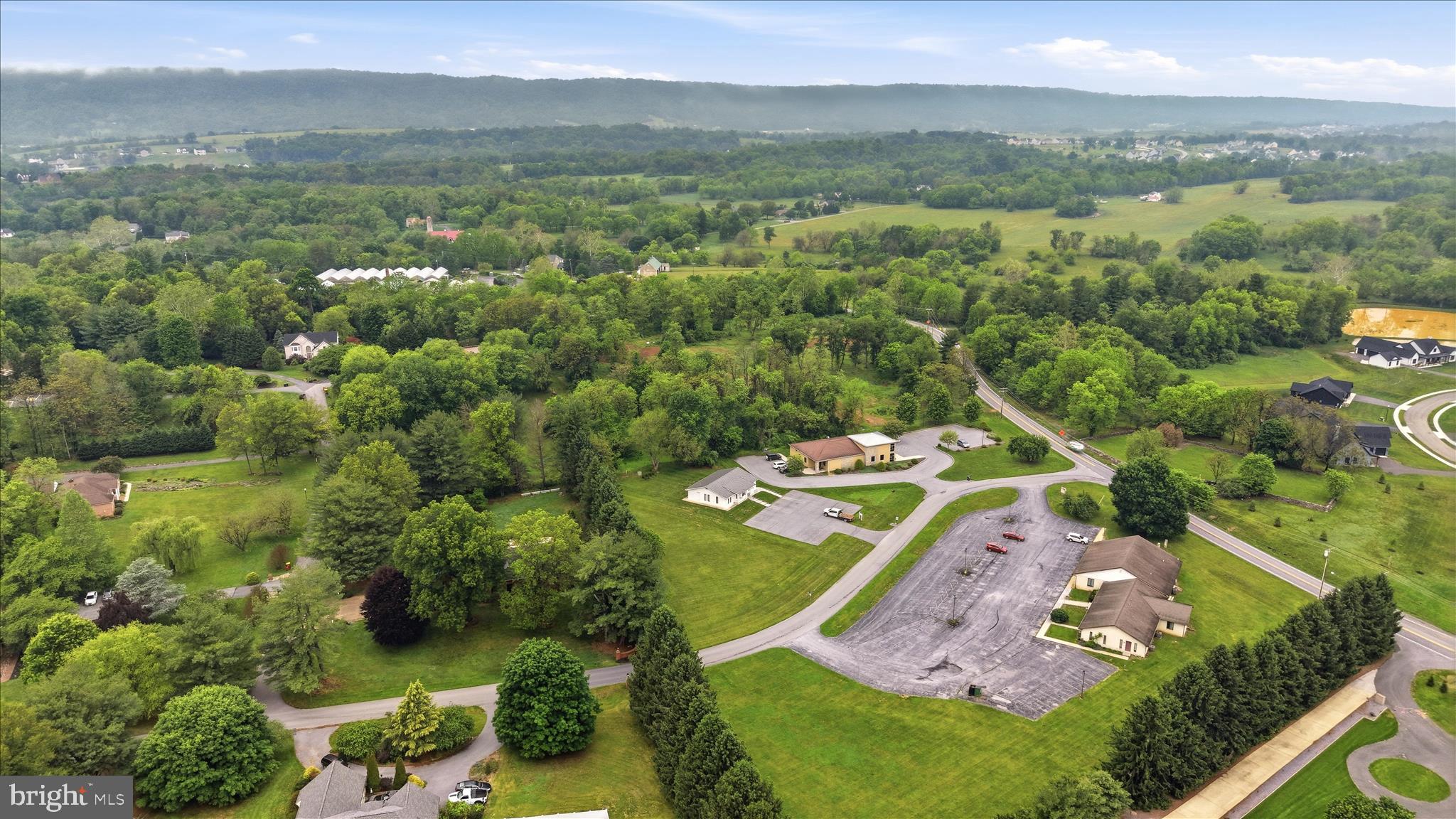 CHATEAU-GAI - Commercial Sale