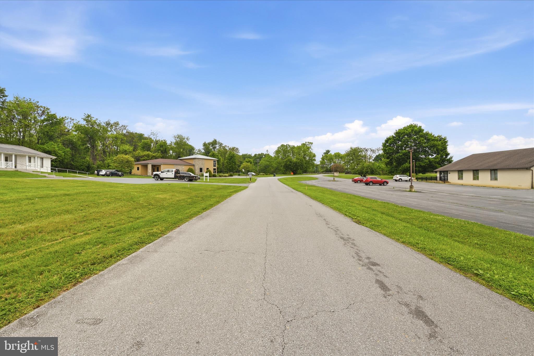 CHATEAU-GAI - Commercial Sale