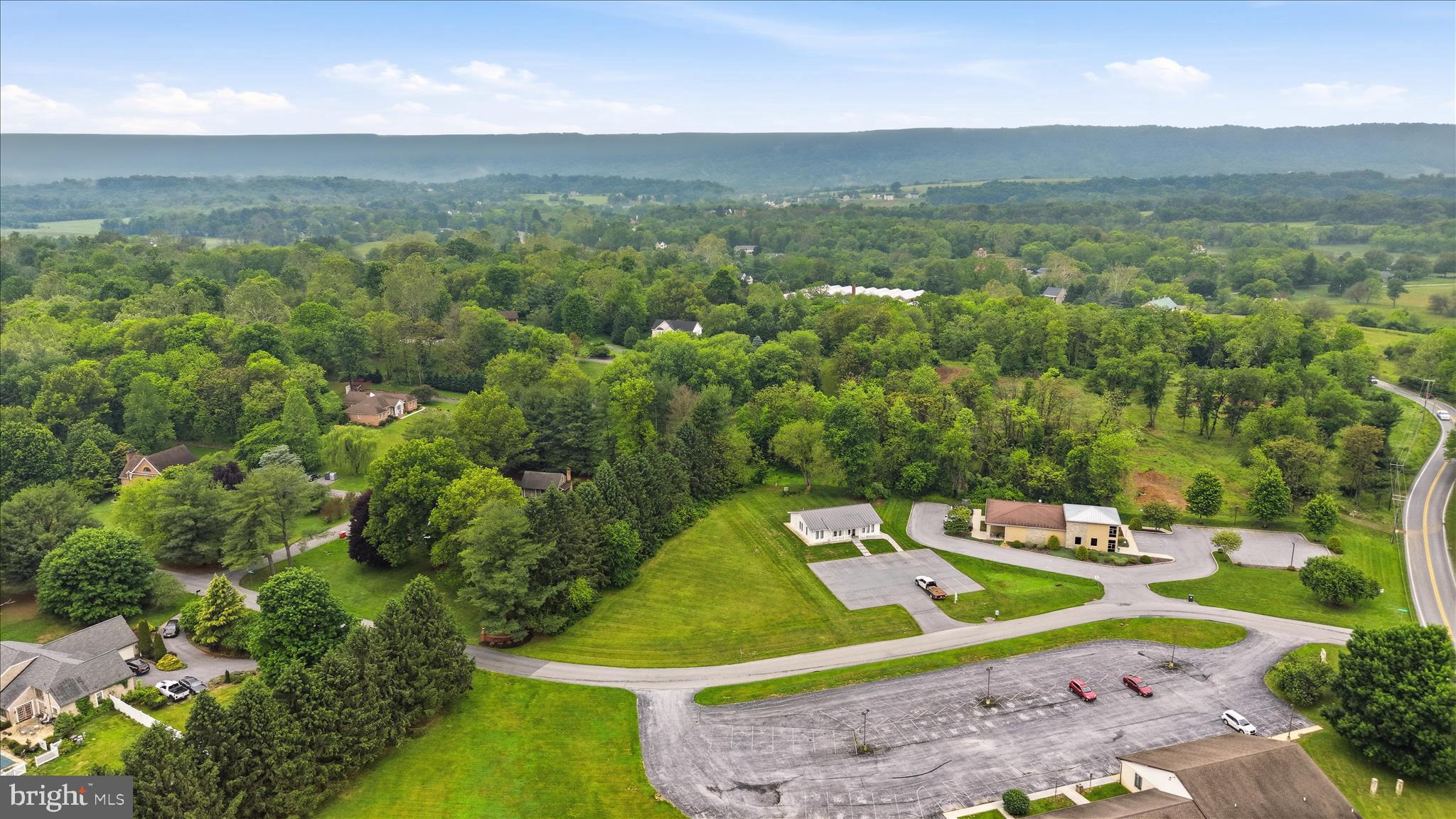 CHATEAU-GAI - Commercial Sale