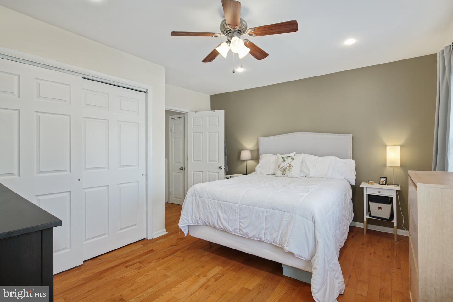 PASSYUNK SQUARE - Residential