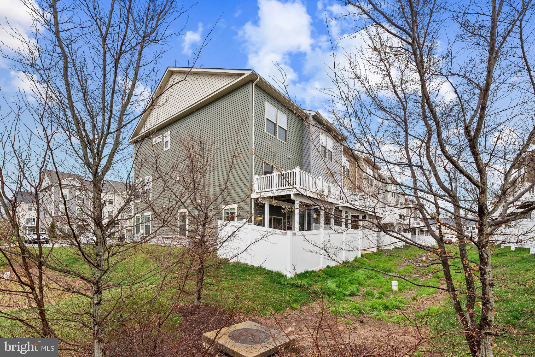 TANYARD COVE NORTH - Residential