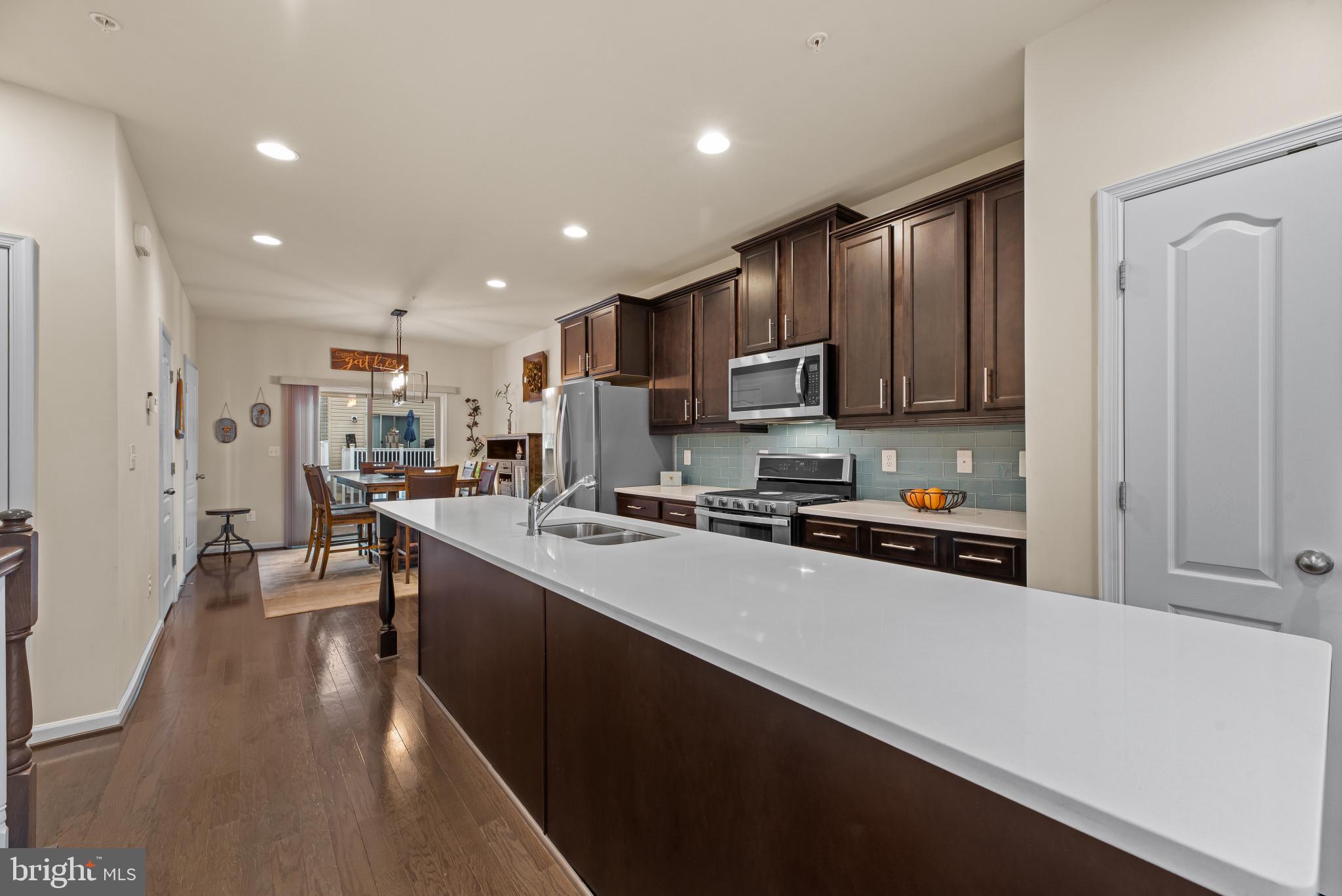 TANYARD COVE NORTH - Residential