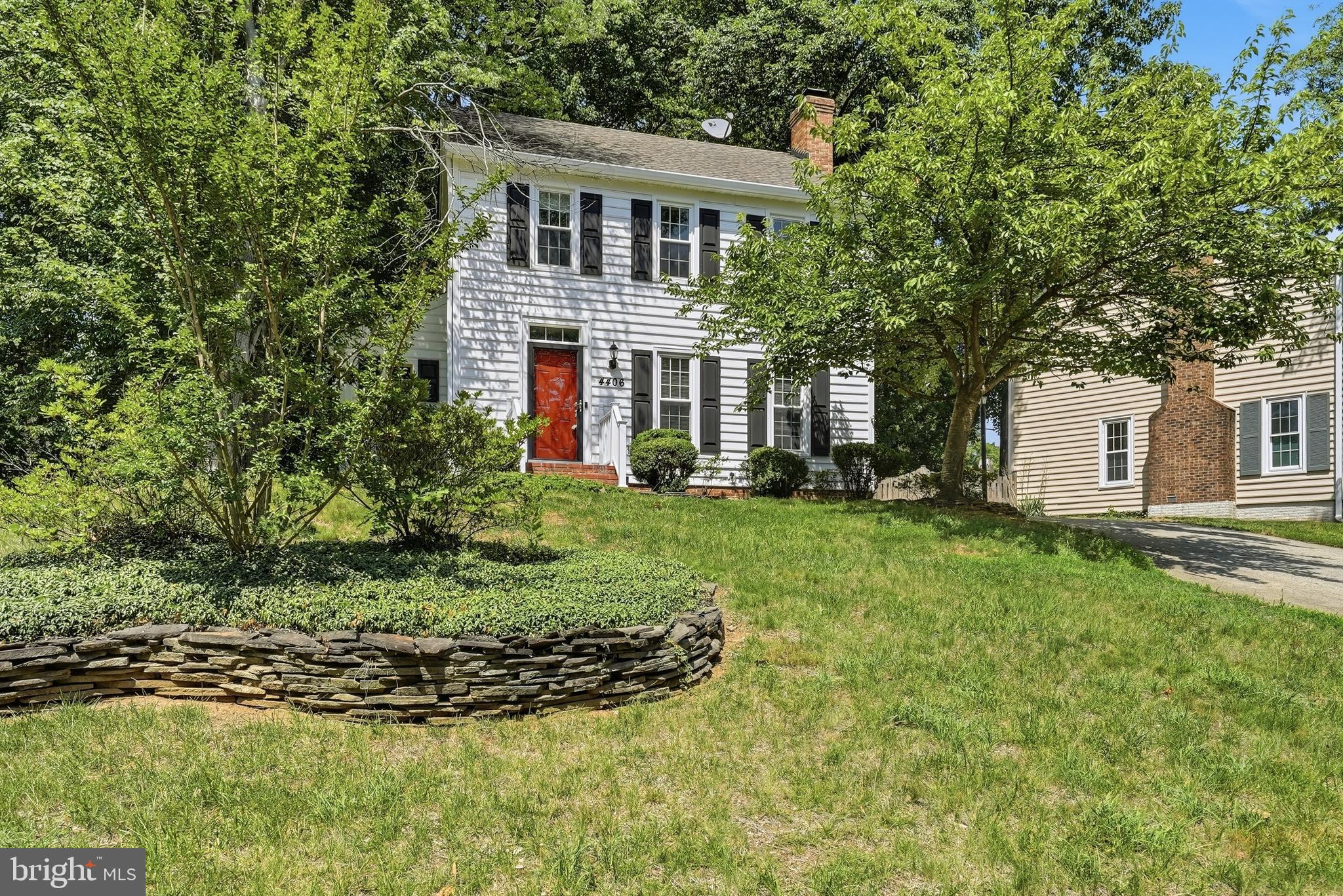 4406 RIDGEWOOD COURT