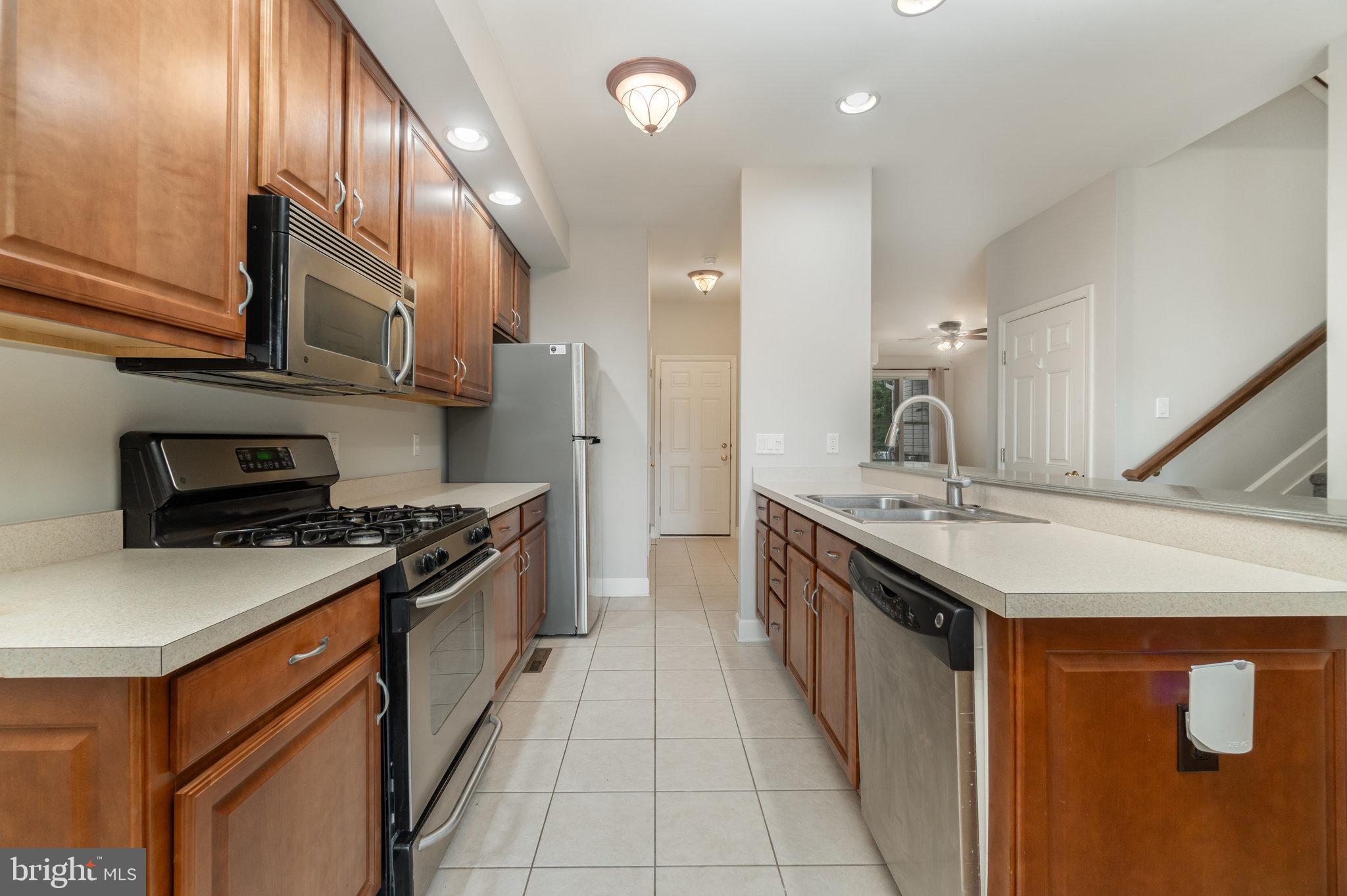 GLENBROOK - Residential