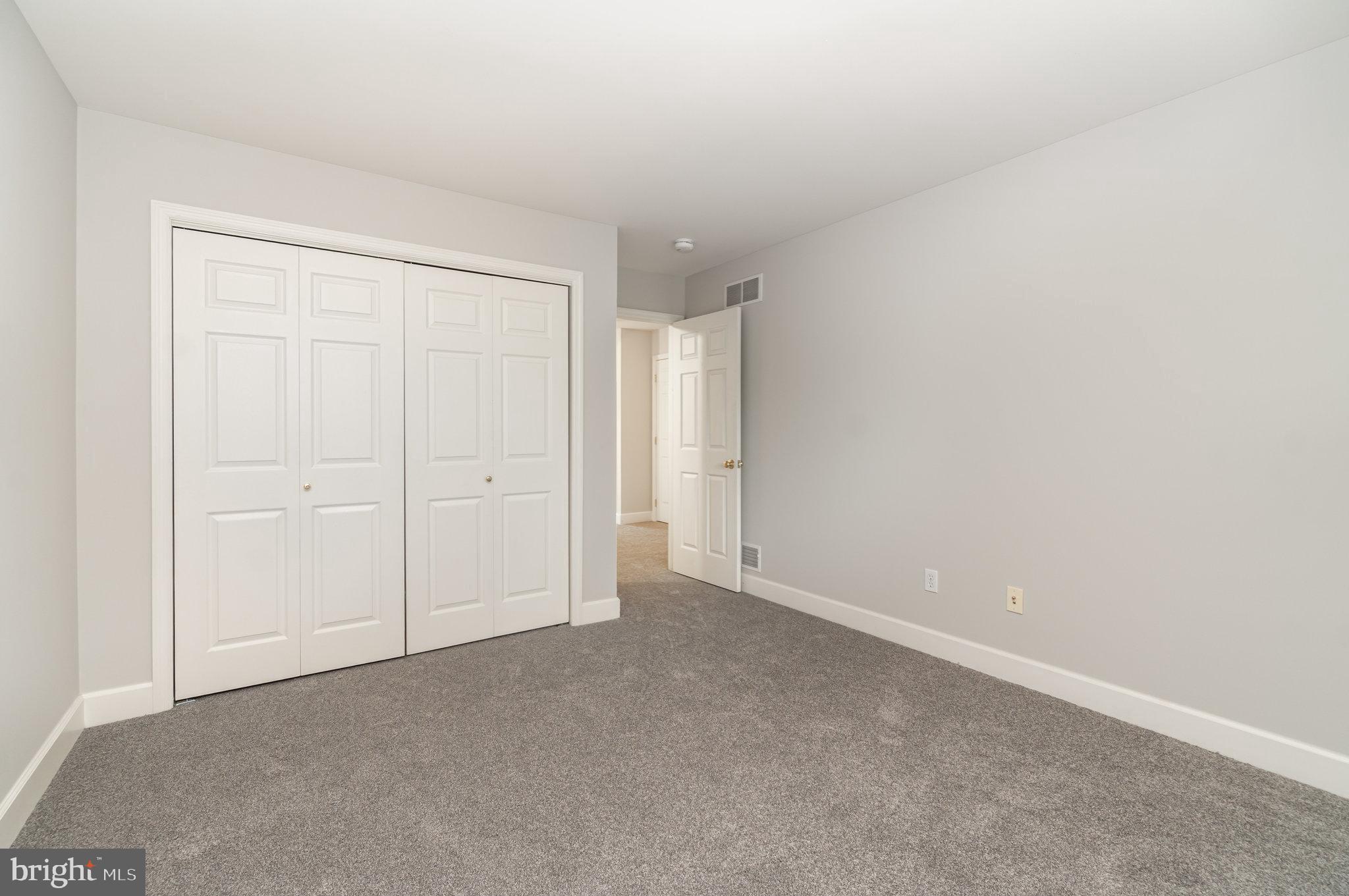 GLENBROOK - Residential