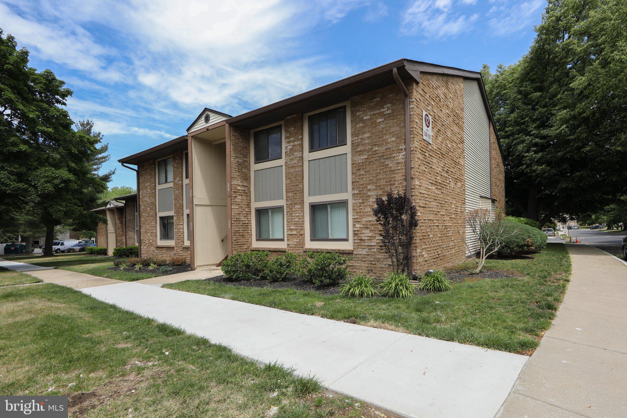 115 E KINGS HIGHWAY #310